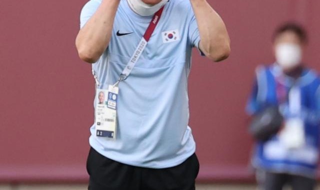 九游体育首页-韩国国奥选帅：4中国足球旧人成热门 金鹤范还有戏