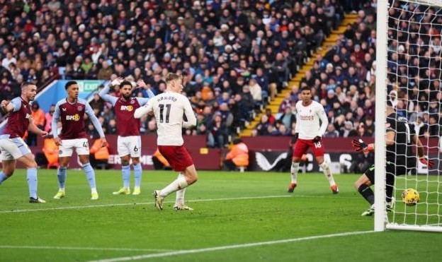 九游体育平台-曼联“水货”中锋怎么不水了？支援来了进球就来了